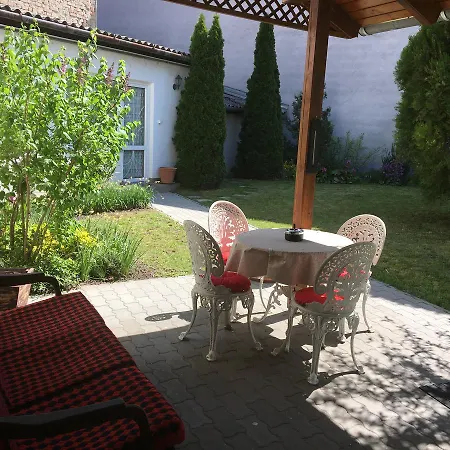 Vadrozsa Vendeghaz بيت ضيافة